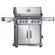 Barbecue a gas Napoleon Rogue® PRO-S 525 RSIB in acciaio inox SIZZLE ZONE™ con 6 fuochi e 1 posteriore